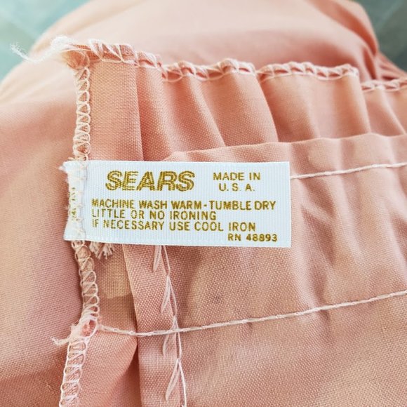 Vtg Sears Priscillas 102" W x 44" L Pumpkin Spice Ruffled Rod Pocket USA 2 Panel - Picture 5 of 5